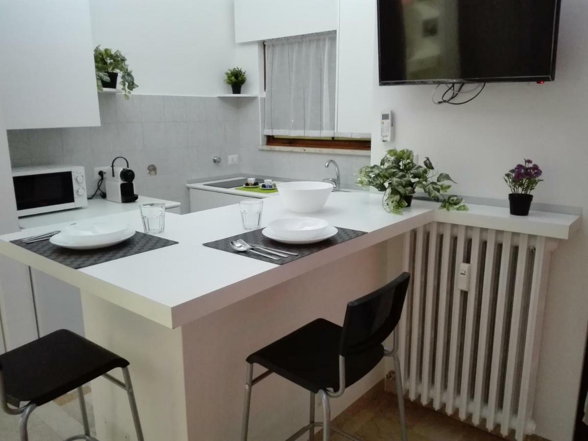 Ferienwohnung Mecenate Cozy Flat Mailand Exterior foto