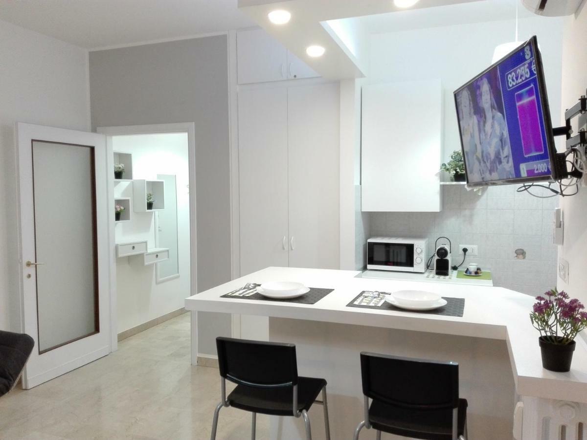 Ferienwohnung Mecenate Cozy Flat Mailand Exterior foto