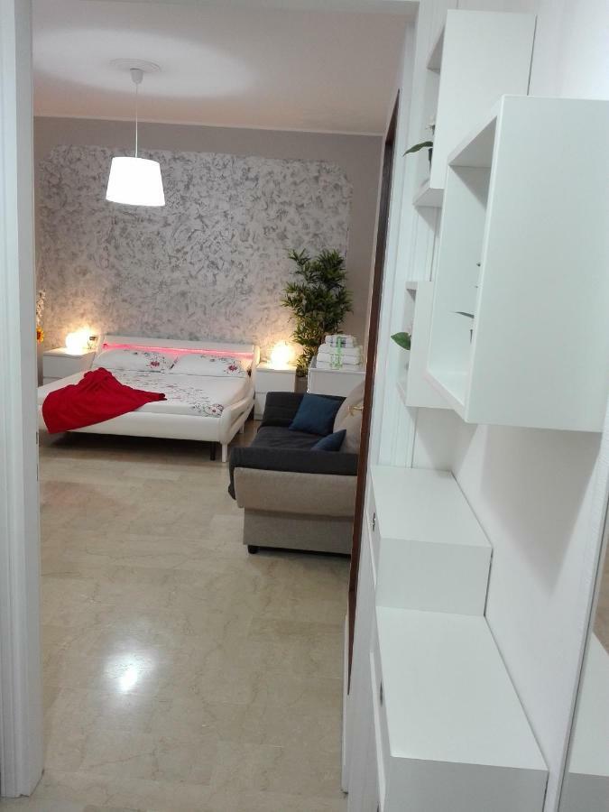 Ferienwohnung Mecenate Cozy Flat Mailand Exterior foto