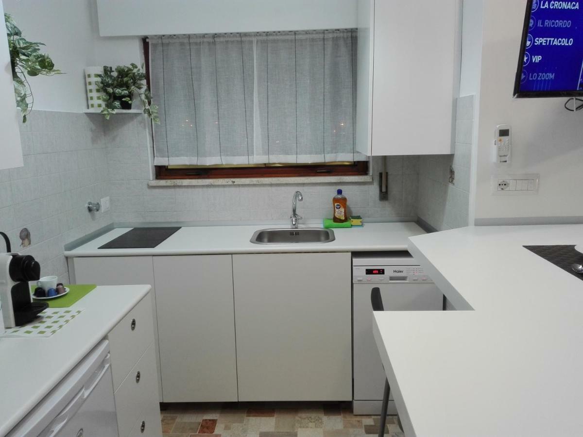 Ferienwohnung Mecenate Cozy Flat Mailand Exterior foto